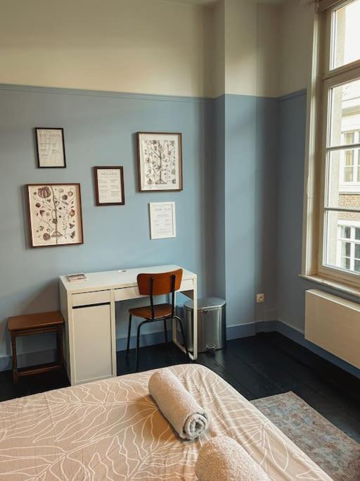 Townhouse Room Herenhuys Eeklo Exterior foto