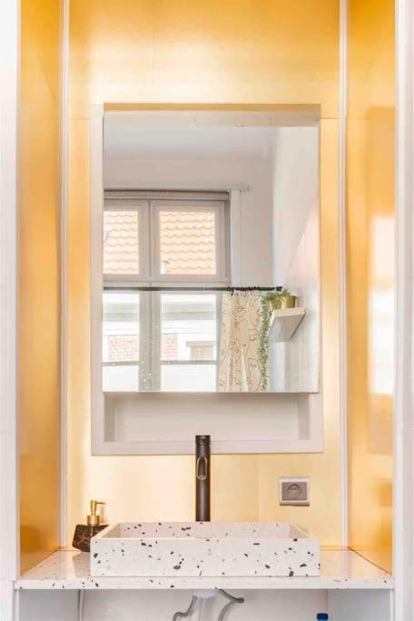 Townhouse Room Herenhuys Eeklo Exterior foto